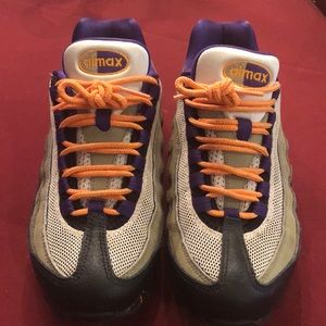 Nike AirMax ‘95 size 6Y